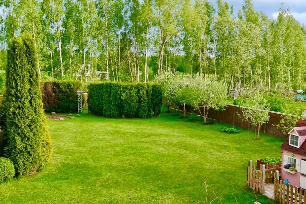 Spacious House With Indoor Pool & Sauna. Ādaži Екстериор снимка